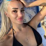 bella_whiteee