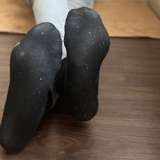 cavemanfeet9